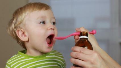 Is het goed om medicijnen aan kinderen te geven met eetlepels? Essentiële waarschuwing van experts