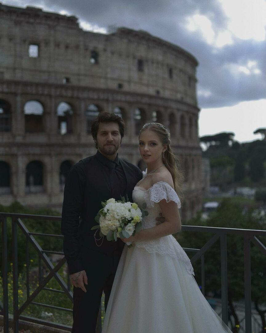 De bruiloft van het beroemde paar werd gehouden in Rome