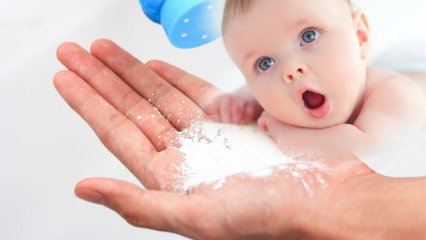 Wat is het beste babypoeder? Thuis kruiden babypoeder maken