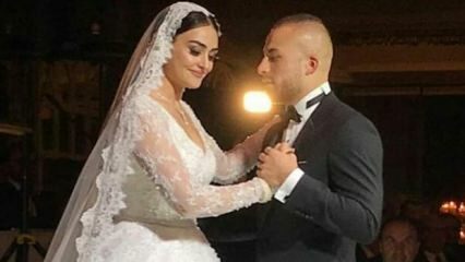 Esra Bilgiç en Gökhan Töre zijn op vakantie