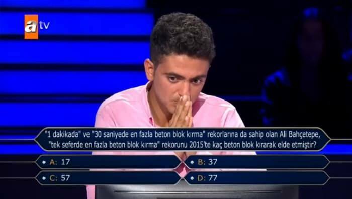 Hikmet Karakurt, die Who Wants To Be A Millionaire markeerde, hield zijn belofte!