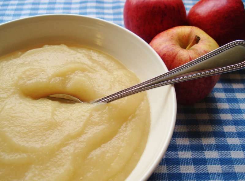 Hoe maak je appelpuree voor baby's? Voedzaam recept voor appelpuree