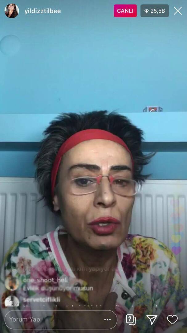Make-up video die je aan het lachen maakt van Yıldız Tilbe