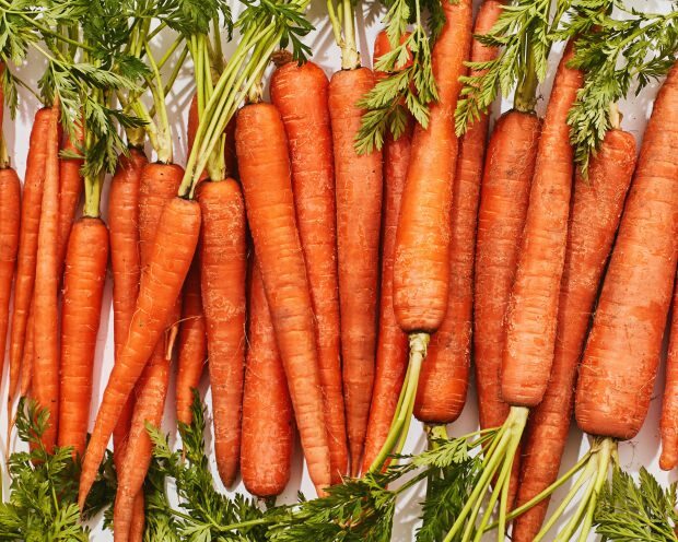 Wat zijn de voordelen van wortels? Wat gebeurt er als je regelmatig wortelsap drinkt?