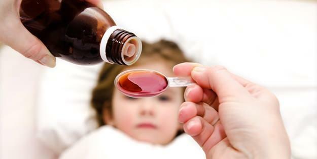 Wanneer u medicijnen aan uw kinderen geeft, zorg er dan voor dat u de door de arts aanbevolen dosis toedient.