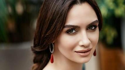 Shock bekentenis van beroemde actrice Birce Akalay