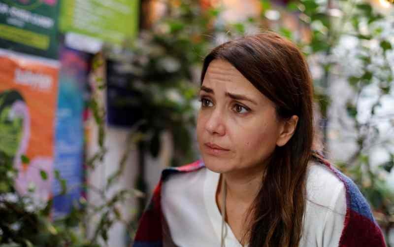 Beroemde actrice Deniz Uğur verlicht de pijn van haar overleden echtgenoot met haar kinderen!