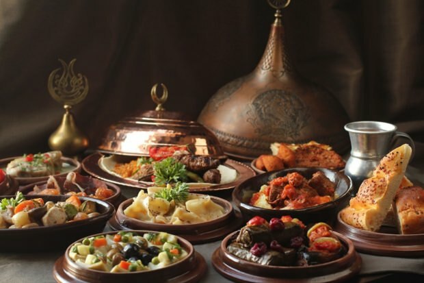 Wat zijn de snelbrekende iftar-menu's?