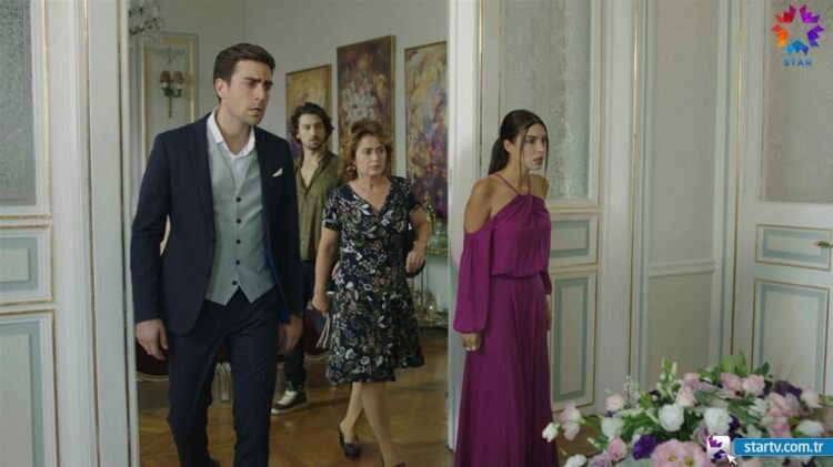 Mevrouw Fazilet en haar dochters zijn het nieuwe seizoen begonnen! Fazilet Hanım and Daughters 15e aflevering trailer ...