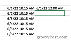 Tijd verwijderen uit een tijdstempel in Excel