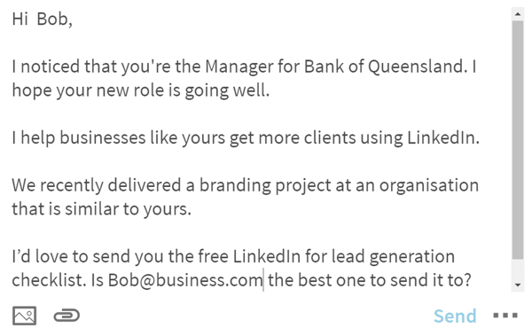 Maak scripts die u aanpast wanneer u relevante LinkedIn-connecties bericht.