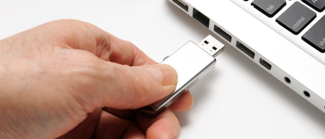 Een Windows 11 USB-herstelschijf maken