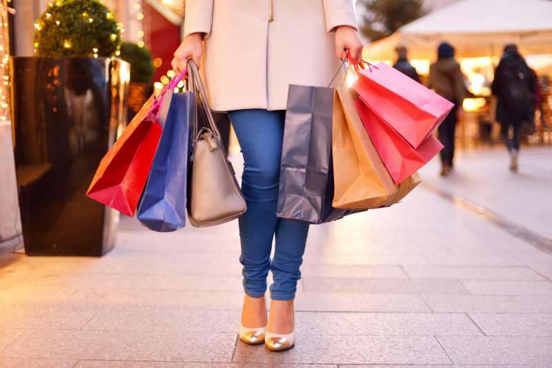 Methoden om geld te besparen tijdens het winkelen