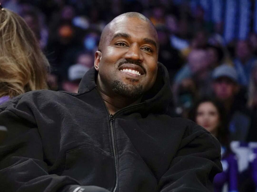  De opmerkingen van Kanye Westin blijven op reacties stuiten