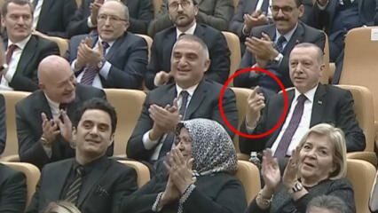 Speciaal verzoek van Amir Ateş tijdens de prijsuitreiking van president Erdoğan!