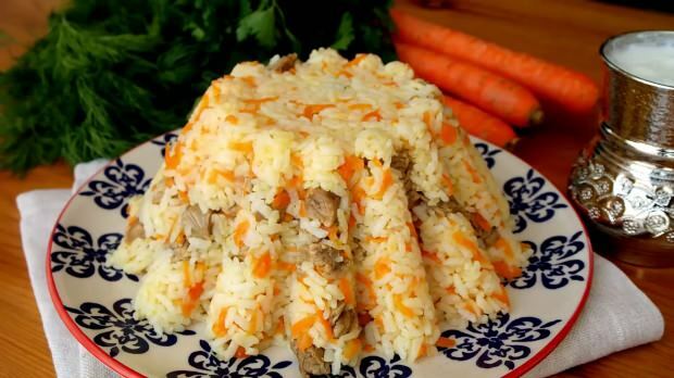 Hoe maak je de gemakkelijkste groene rijst? Trucs van Perzische rijst