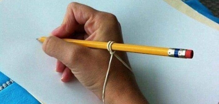 Hoe leer je een kind om een ​​potlood vast te houden?