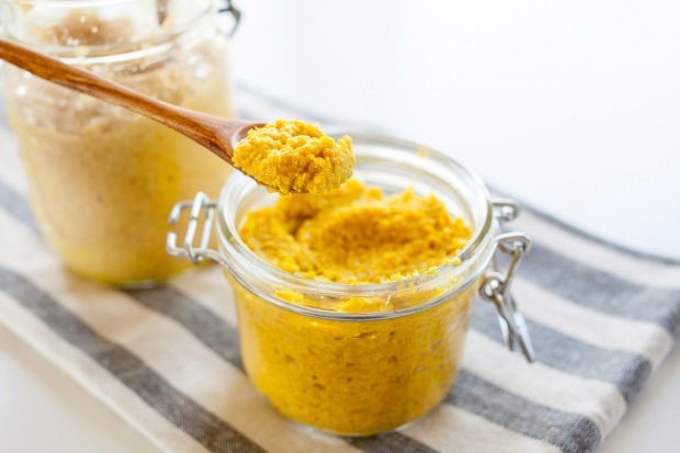 Wat zijn de voordelen van mosterd? Voor welke ziekten is mosterd goed? Hoe gebruik je zwarte mosterdzaadjes?