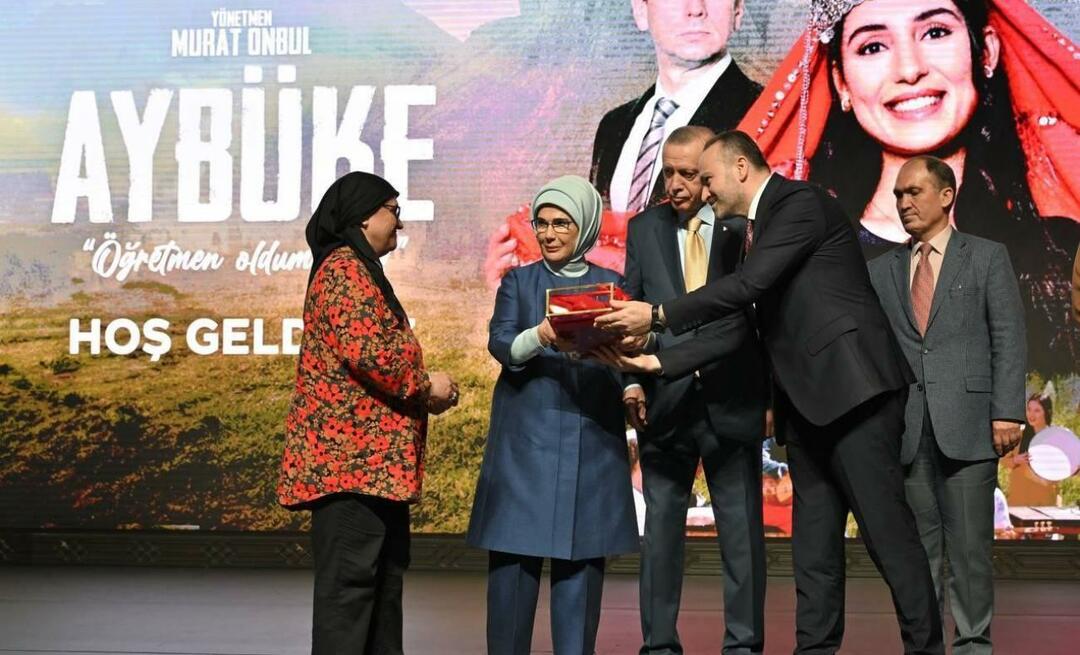 De première van de film Aybüke I Became a Teacher vond plaats met deelname van president Erdoğan!