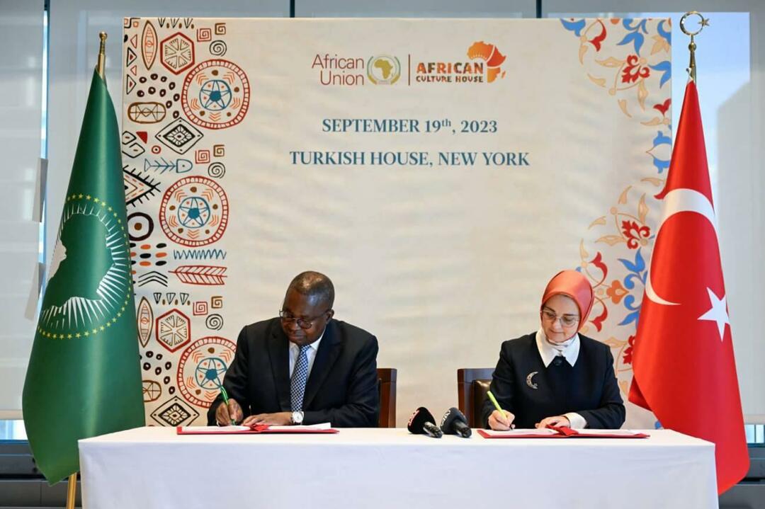 Er werd een memorandum van overeenstemming ondertekend tussen de African Culture House Association en de Afrikaanse Unie