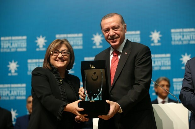 Fatma Şahin en president Recep Tayyip Erdoğan
