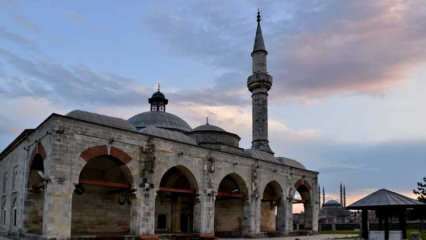 Waar en hoe ga je naar de Muradiye-moskee? Een meesterwerk met de sporen van Turkse tegelkunst