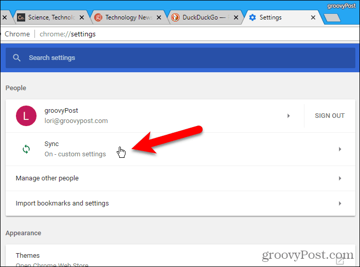 Klik op Synchroniseren in het scherm Chrome-instellingen in Windows