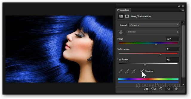 blauw haar kleur photoshop aanpassing laag tint verzadiging effect toevoegen tutorial