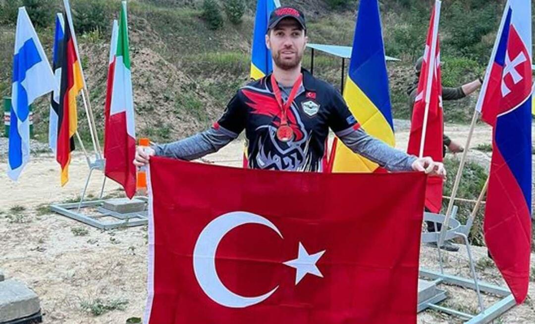 Seda Sayan's zoon Oğulcan Engin zwaait trots met de Turkse vlag in Polen!