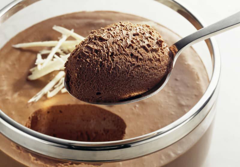 Hoe maak je thuis een mousse-dessert? Makkelijkste recept voor chocolademousse