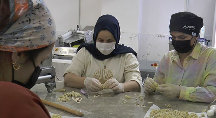 De handgemaakte producten van vrouwen in Şırnak werden een merk