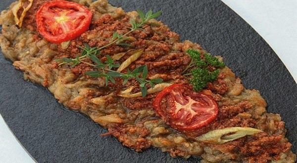 Hoe maak je de heerlijke heerlijke "Sogürme Kebab"? Gemakkelijkste Söğürme Kebab-recept