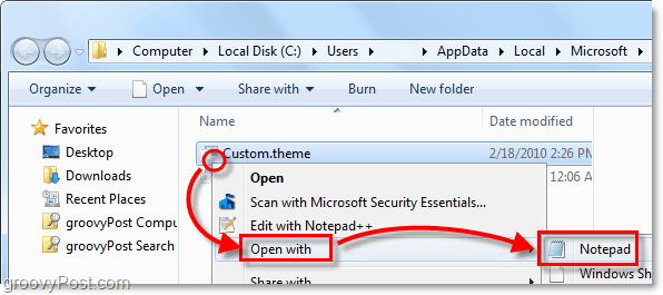 open het Windows 7 .theme-bestand met Kladblok of een andere tekstlezer