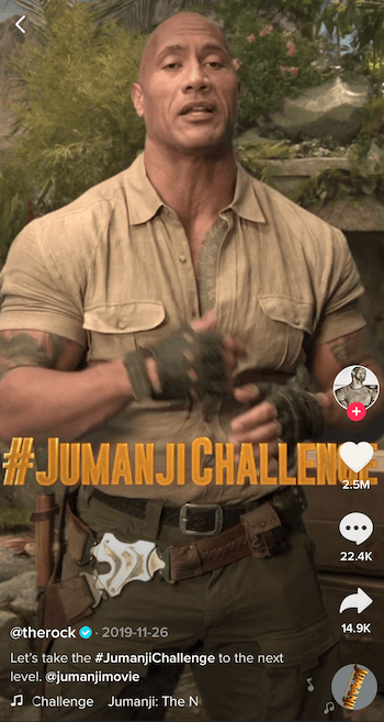 TikTok-video van de Rock waarin de Jumanji-uitdaging wordt aangekondigd