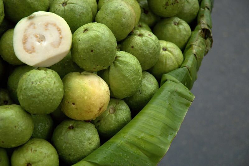 onrijpe guavanfruit 