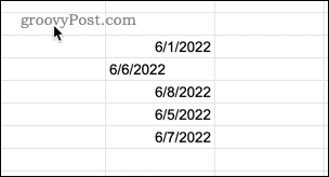 Voorbeelden van uitgelijnde datums in Google Spreadsheets