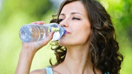 7 situaties waarin je geen water mag drinken