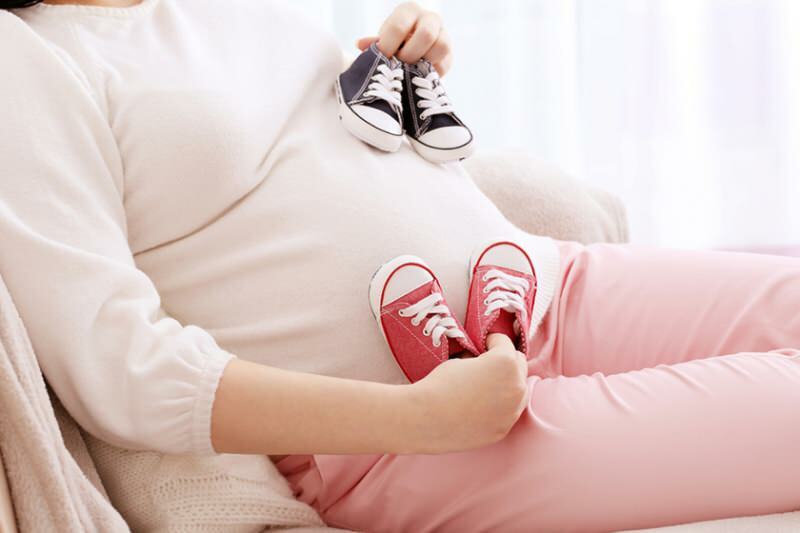 Hoe wordt een tweelingzwangerschap gevormd? Tweelingzwangerschap symptomen