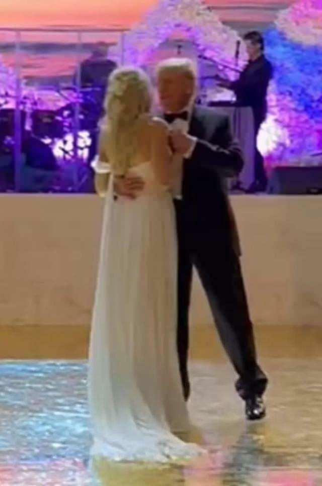 Tiffany danste met haar vader