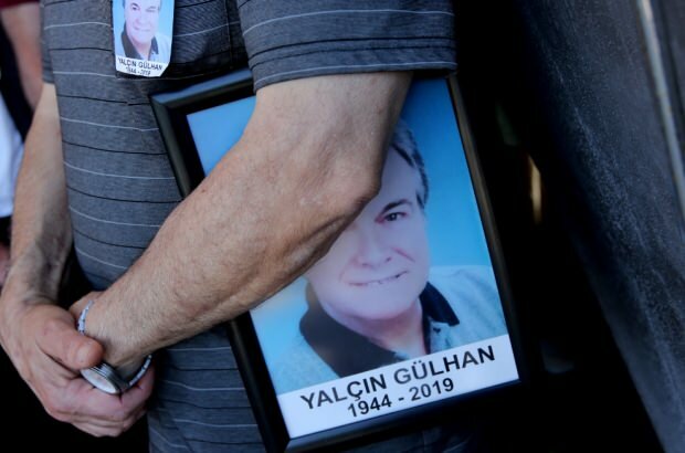 Meester-acteur Yalçın Gülhan neemt afscheid met tranen