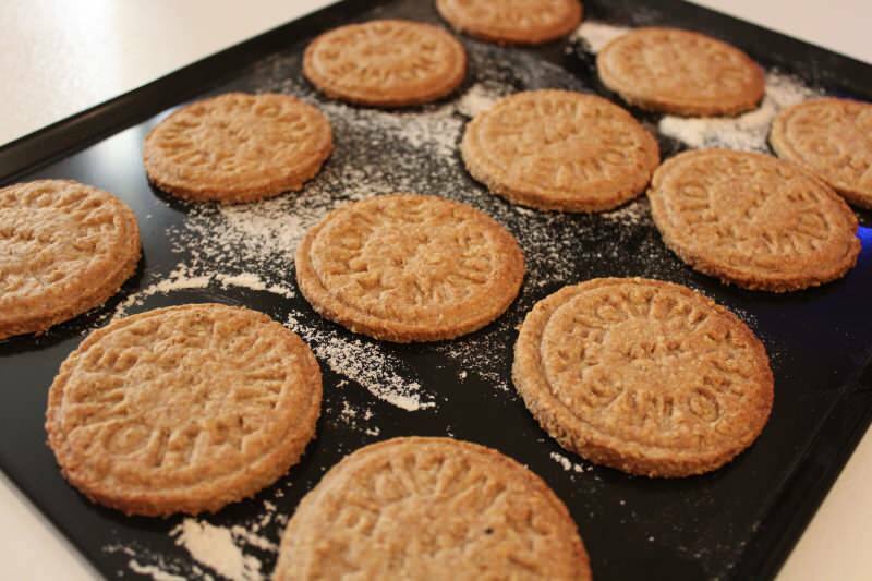 Hoe maak je koekjes thuis? Het gemakkelijkste en lekkerste koekjesrecept