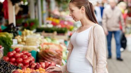 Hoe te worden gevoed in het eerste trimester van de zwangerschap?