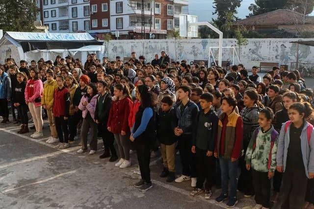 Scholen heropend in 7 districten van Hatay