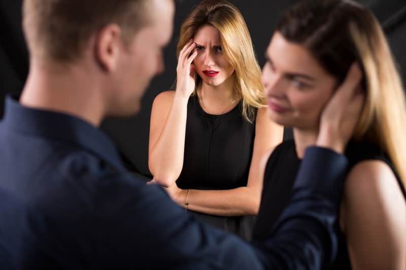 Symptomen van bedrog! Waarom bedriegen mannen?