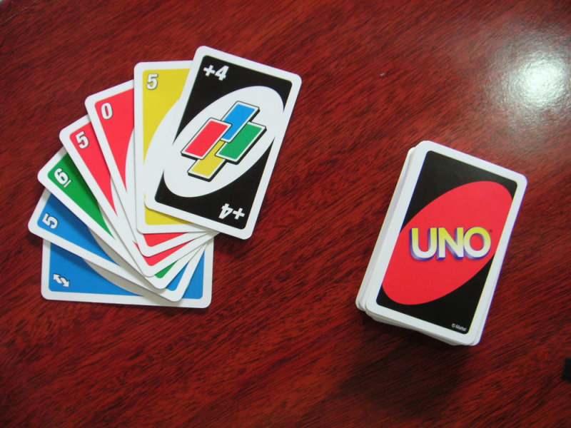 Hoe UNO-game spelen? Wat is een UNO-game? UNO-spelregels