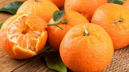 De onbekende voordelen van de mandarijnschil, die we als afval beschouwen ...