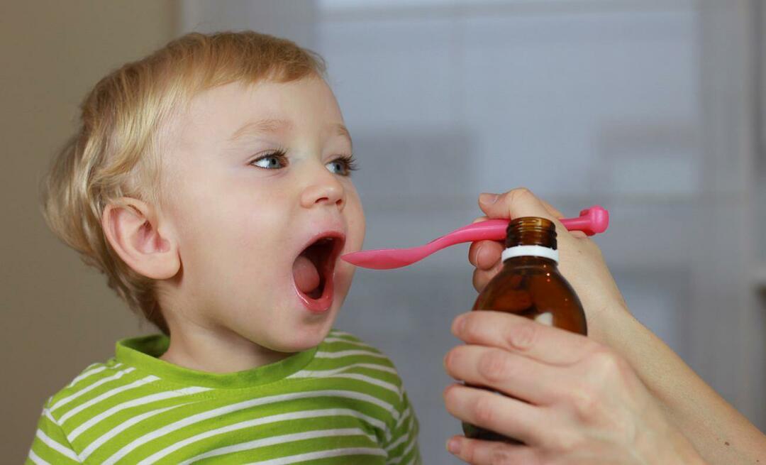 Is het goed om medicijnen aan kinderen te geven met eetlepels? Essentiële waarschuwing van experts