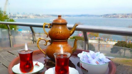 Familie theetuinen aan de Europese kant van Istanbul