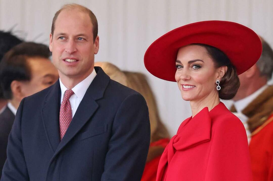 Baanbrekende elegantie van Kate Middleton! Hij werd sinds 1930 achter slot en grendel bewaard. Hij zette hem voor het eerst aan.