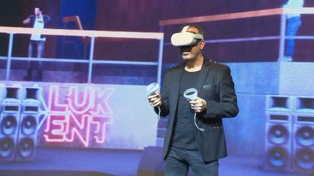 Haluk Levent gaf een concert in de virtuele wereld